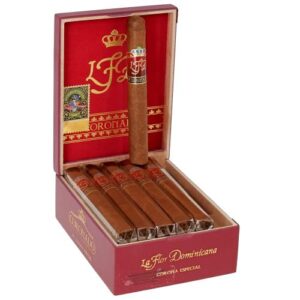 La Flor Dominicana Coronado Toro